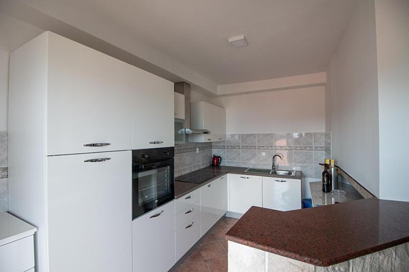 Apartment Zvjezdana Omiš Extérieur photo